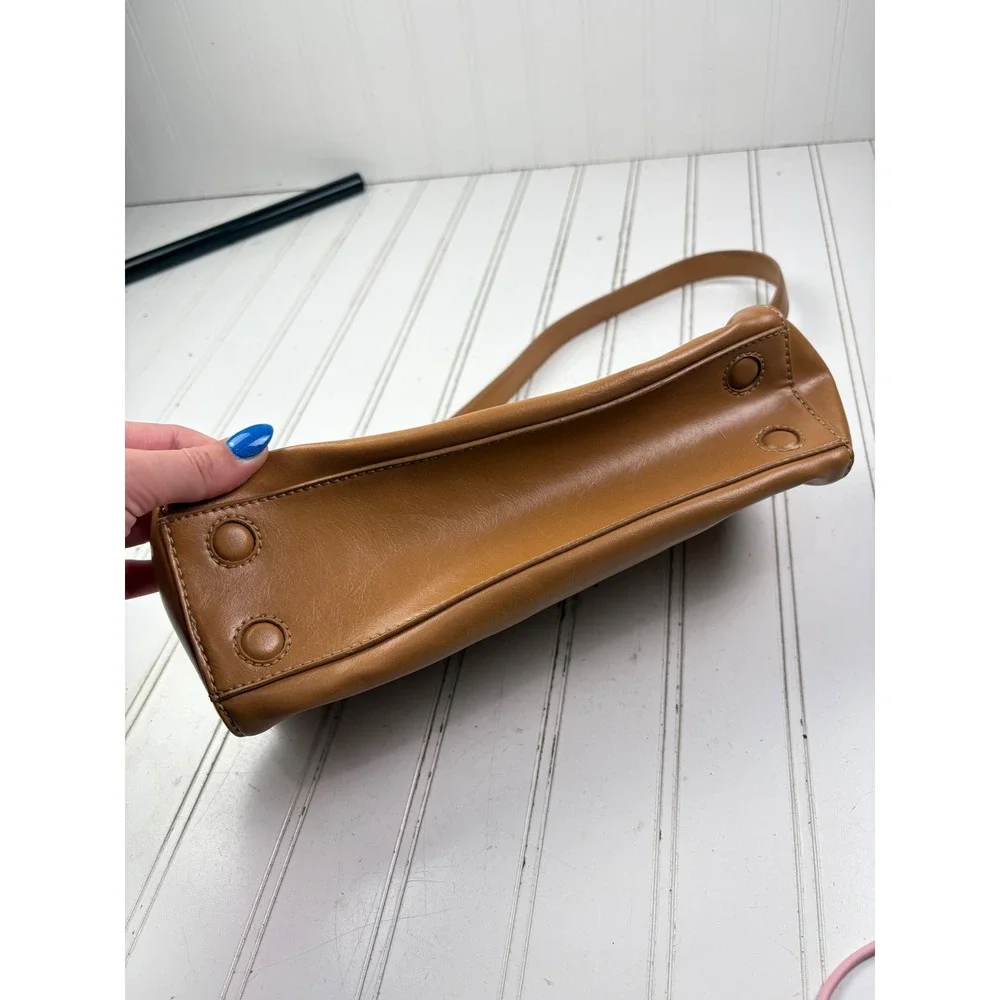 Nine West Vintage Y2K Small Tan Brown Leather Minimalist Baguette Shoulder Bag